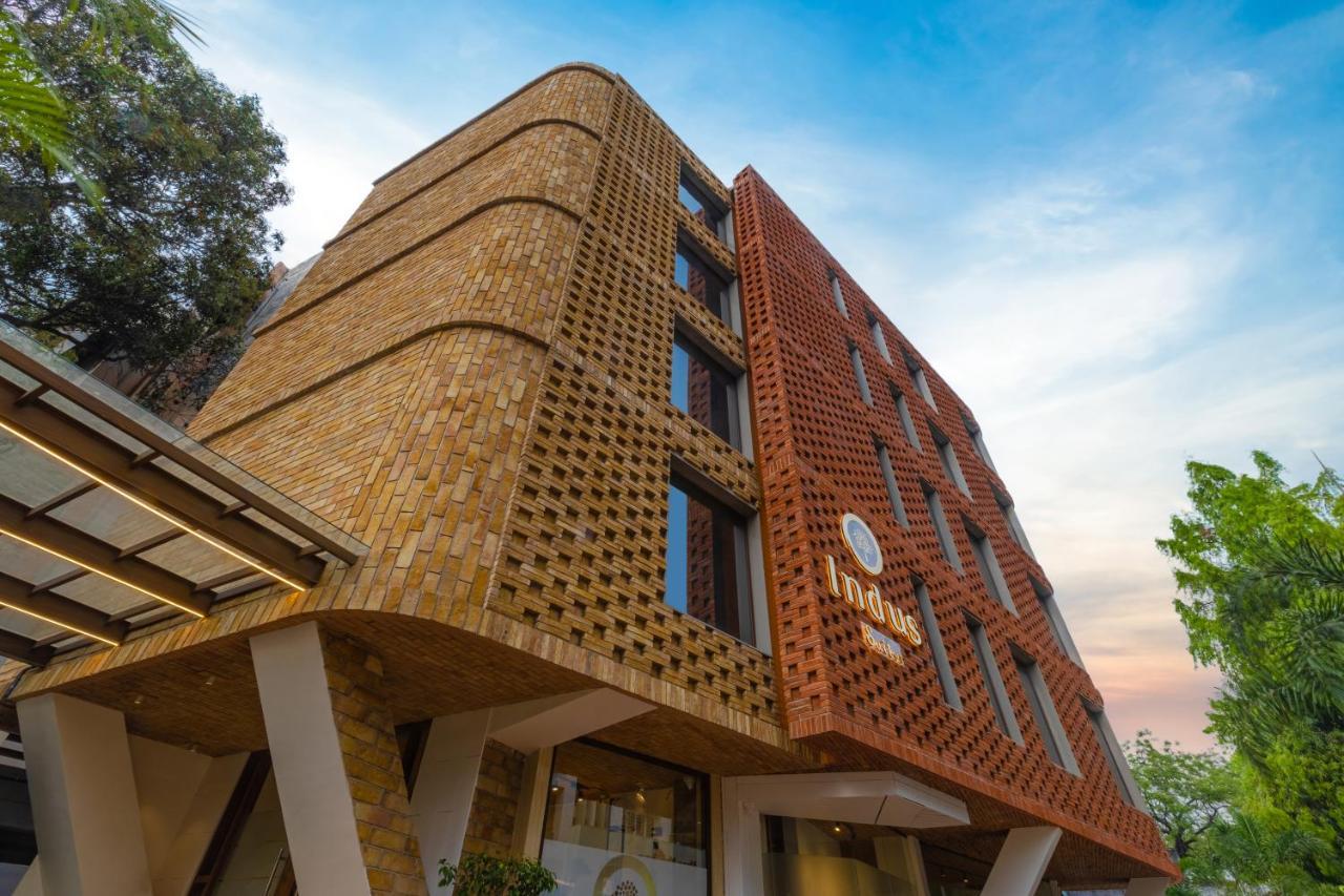 Indus Suites Nagpur Exterior foto